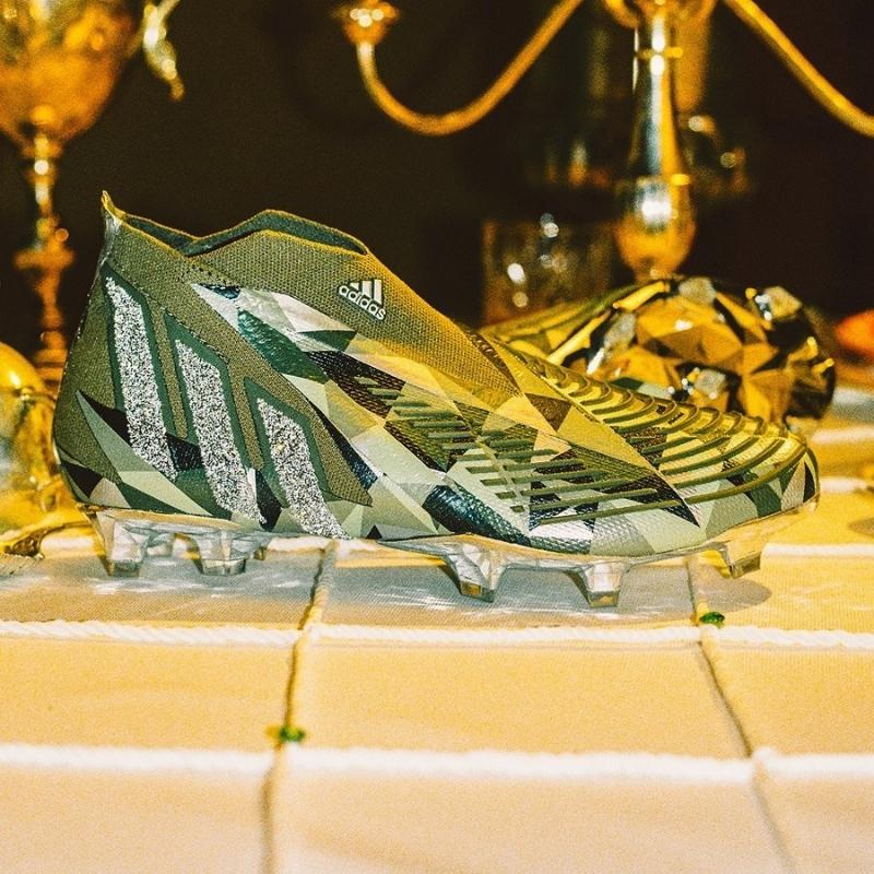Giày bóng đá Adidas Predator Edge Crystals